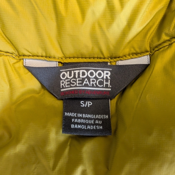 Outdoor Research Men's Alpine Down Hooded Jacket - Picture 7 of 16